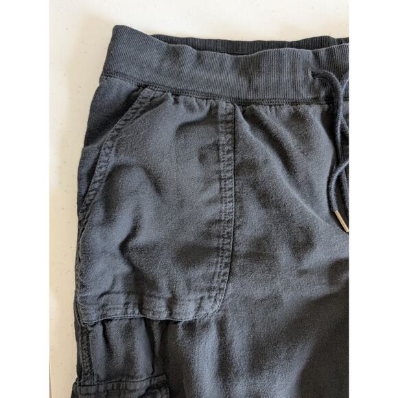 Aritzia Community Cebu Jogger Women Size M (32x28)* Black Tapered Cargo Pull On - Picture 4 of 13